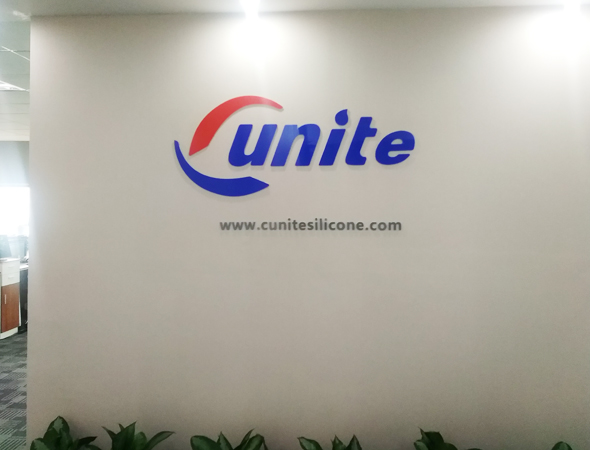 签约Tongchuang ( Cunite) 外贸响应式网站建设服务